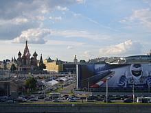 Viele Autos verstopfen die Straßen in Moskau. Experten erwartet 2010 ein Wachstum des russischen Marktes (Pkw und leichte Nutzfahrzeuge) von 18 Prozent auf 1,73 Mio. Einheiten. Foto: P. Hartmann/Auto-Reporter.NET